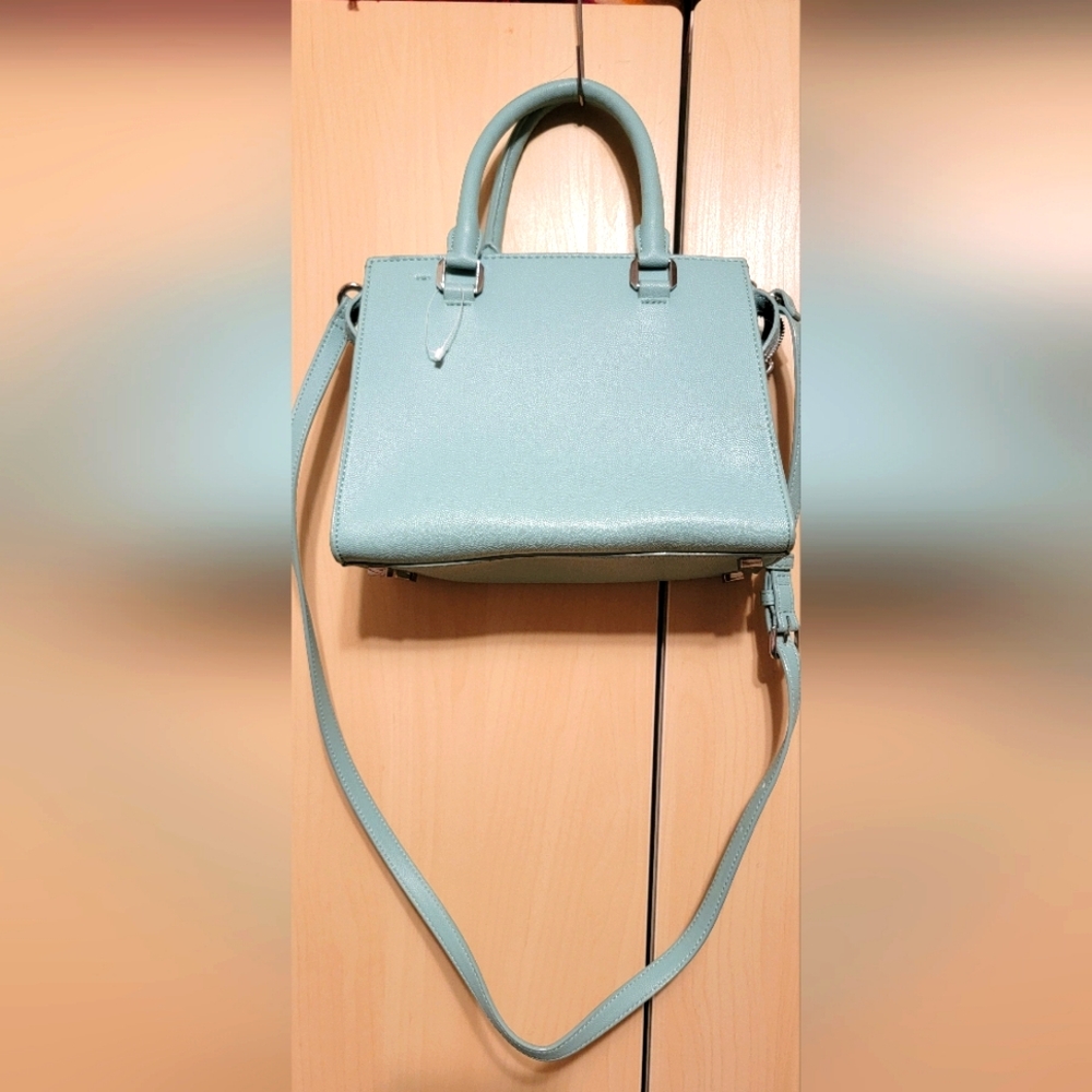 Charles & Keith handbag - Picture 4 of 7